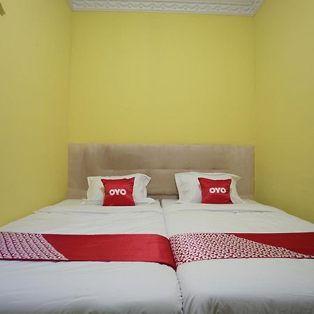 מנאדו Oyo 2486 Bahana Guest House מראה חיצוני תמונה