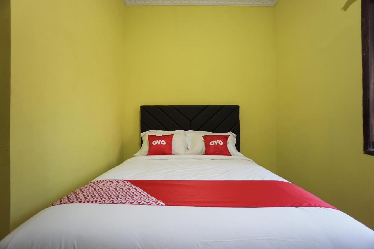 מנאדו Oyo 2486 Bahana Guest House מראה חיצוני תמונה