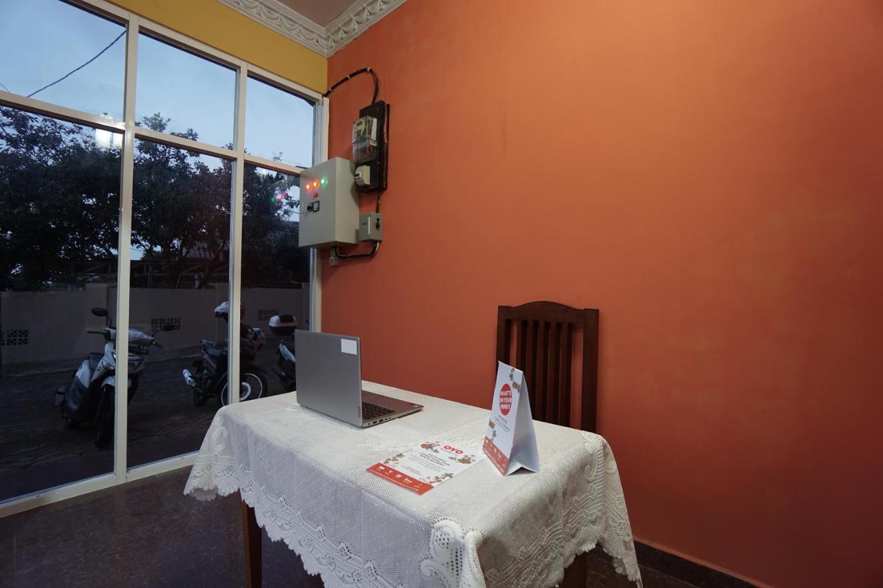 מנאדו Oyo 2486 Bahana Guest House מראה חיצוני תמונה