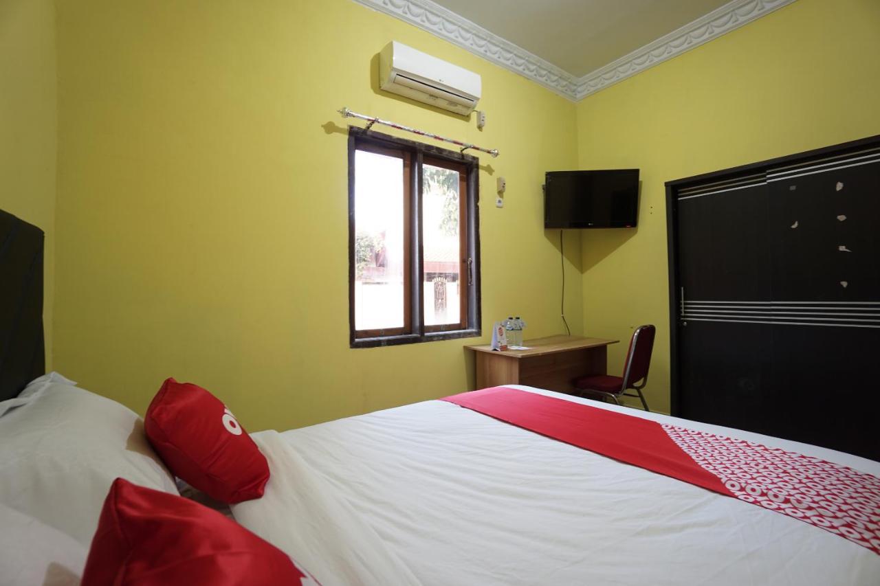 מנאדו Oyo 2486 Bahana Guest House מראה חיצוני תמונה