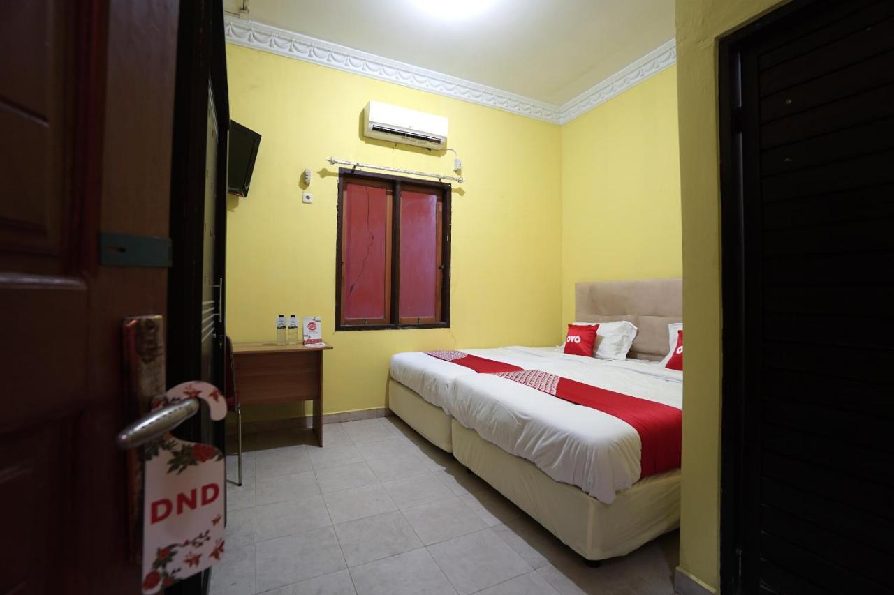 מנאדו Oyo 2486 Bahana Guest House מראה חיצוני תמונה